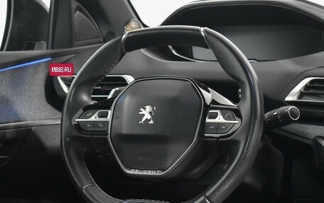 Peugeot 3008 II, 2019 год, 2 350 000 рублей, 15 фотография
