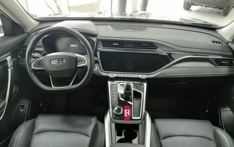 Geely Atlas, 2023 год, 1 995 000 рублей, 10 фотография