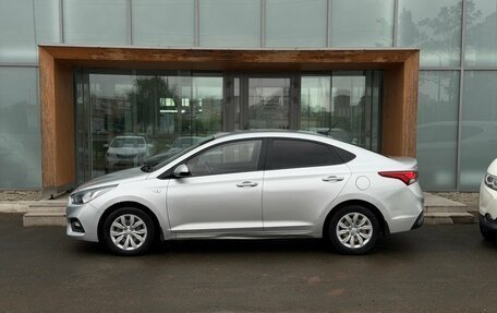Hyundai Solaris II рестайлинг, 2018 год, 1 050 000 рублей, 5 фотография
