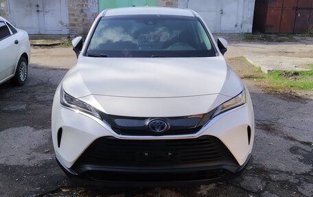 Toyota Venza, 2022 год, 3 900 000 рублей, 2 фотография