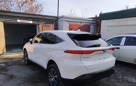Toyota Venza, 2022 год, 3 900 000 рублей, 6 фотография