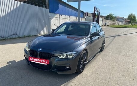 BMW 3 серия, 2018 год, 3 000 000 рублей, 2 фотография