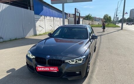 BMW 3 серия, 2018 год, 3 000 000 рублей, 23 фотография