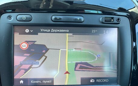Renault Kaptur I рестайлинг, 2018 год, 2 000 000 рублей, 20 фотография