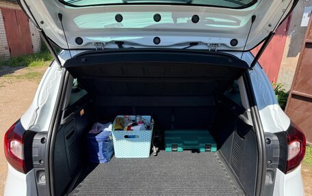 Renault Kaptur I рестайлинг, 2018 год, 2 000 000 рублей, 25 фотография