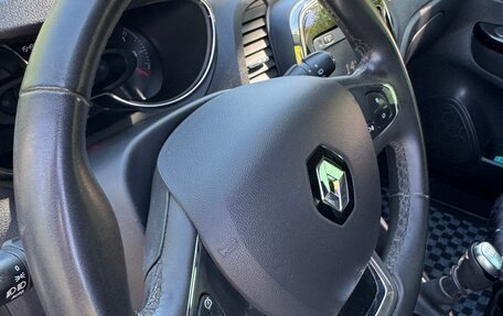 Renault Kaptur I рестайлинг, 2018 год, 2 000 000 рублей, 29 фотография