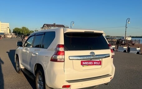Toyota Land Cruiser Prado 150 рестайлинг 2, 2014 год, 2 800 000 рублей, 7 фотография