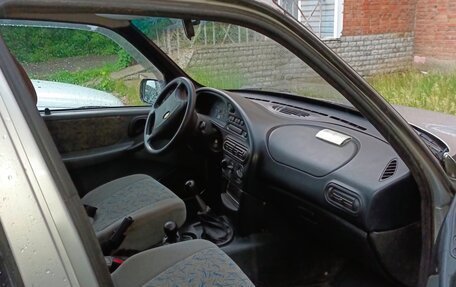 Chevrolet Niva I рестайлинг, 2004 год, 380 000 рублей, 10 фотография