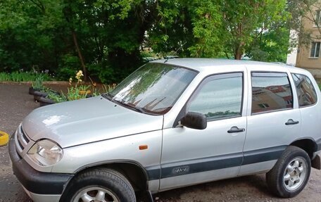 Chevrolet Niva I рестайлинг, 2004 год, 380 000 рублей, 7 фотография