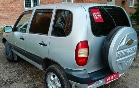 Chevrolet Niva I рестайлинг, 2004 год, 380 000 рублей, 6 фотография