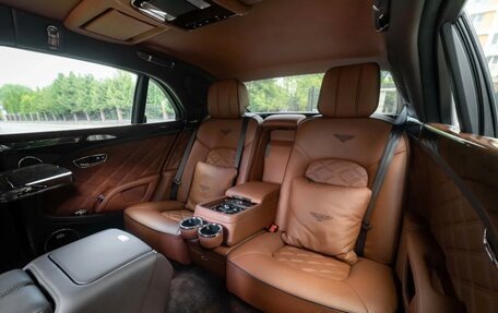Bentley Mulsanne II, 2014 год, 7 300 000 рублей, 20 фотография