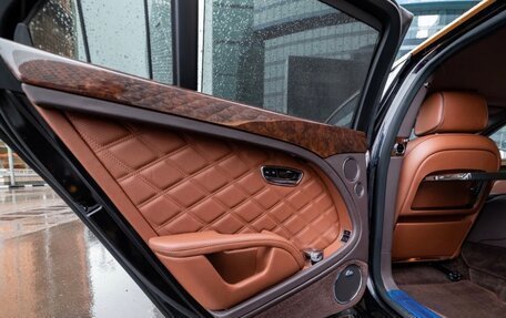 Bentley Mulsanne II, 2014 год, 7 300 000 рублей, 34 фотография