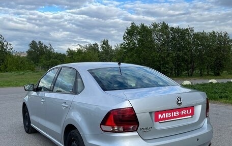 Volkswagen Polo VI (EU Market), 2015 год, 490 000 рублей, 3 фотография
