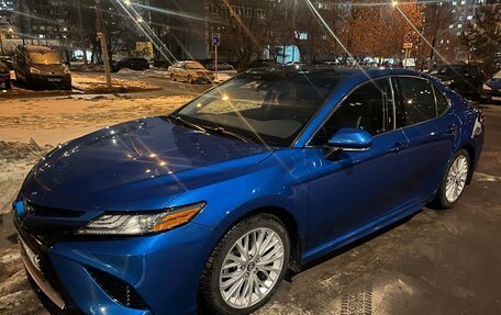 Toyota Camry, 2019 год, 3 050 000 рублей, 13 фотография
