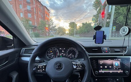 Skoda Superb III рестайлинг, 2018 год, 1 500 000 рублей, 19 фотография