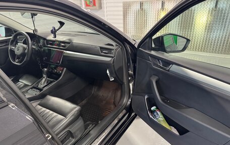 Skoda Superb III рестайлинг, 2018 год, 1 500 000 рублей, 16 фотография