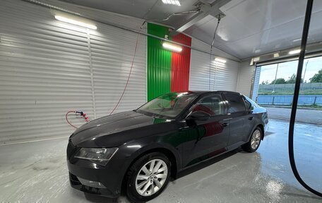 Skoda Superb III рестайлинг, 2018 год, 1 500 000 рублей, 14 фотография