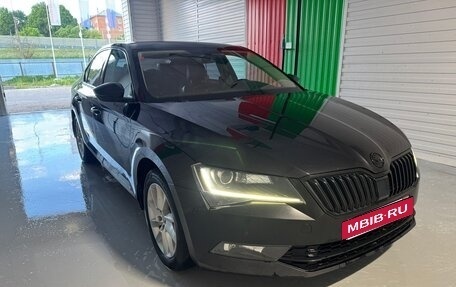 Skoda Superb III рестайлинг, 2018 год, 1 500 000 рублей, 18 фотография