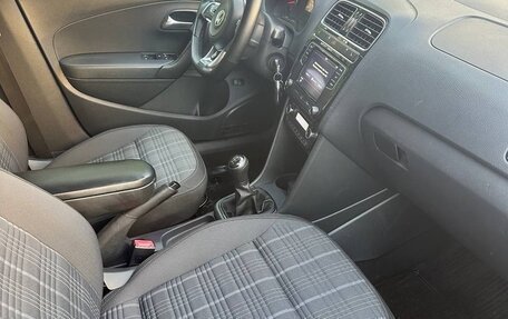 Volkswagen Polo VI (EU Market), 2017 год, 1 150 000 рублей, 9 фотография
