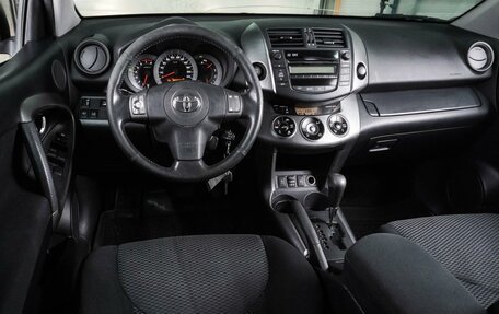 Toyota RAV4, 2011 год, 1 299 000 рублей, 6 фотография