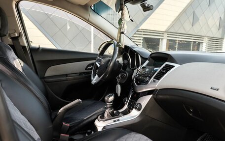 Chevrolet Cruze II, 2011 год, 600 000 рублей, 6 фотография