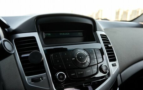 Chevrolet Cruze II, 2011 год, 600 000 рублей, 9 фотография