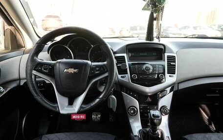 Chevrolet Cruze II, 2011 год, 600 000 рублей, 8 фотография