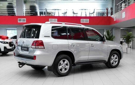 Toyota Land Cruiser 200, 2011 год, 3 050 000 рублей, 4 фотография