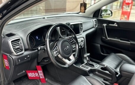 KIA Sportage IV рестайлинг, 2018 год, 2 300 000 рублей, 4 фотография