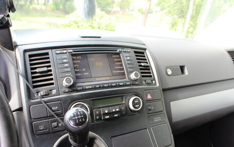 Volkswagen Multivan T5, 2004 год, 870 000 рублей, 12 фотография
