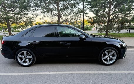 Audi A4, 2018 год, 2 520 000 рублей, 7 фотография