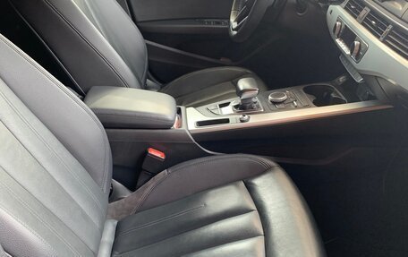 Audi A4, 2018 год, 2 520 000 рублей, 18 фотография