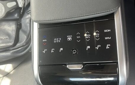 Toyota Camry, 2019 год, 3 150 000 рублей, 10 фотография