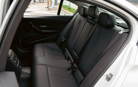 BMW 3 серия, 2014 год, 1 685 000 рублей, 17 фотография