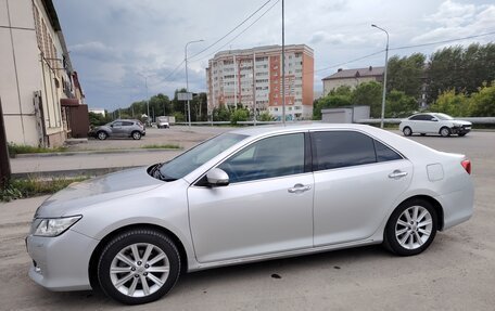 Toyota Camry, 2013 год, 1 850 000 рублей, 4 фотография