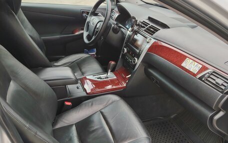 Toyota Camry, 2013 год, 1 850 000 рублей, 8 фотография