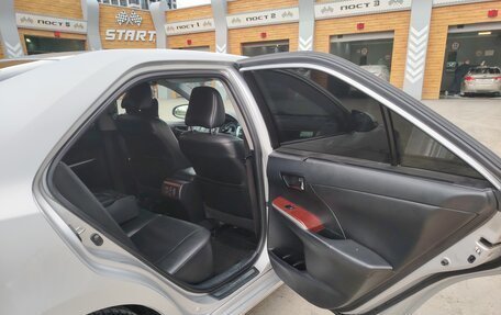 Toyota Camry, 2013 год, 1 850 000 рублей, 10 фотография