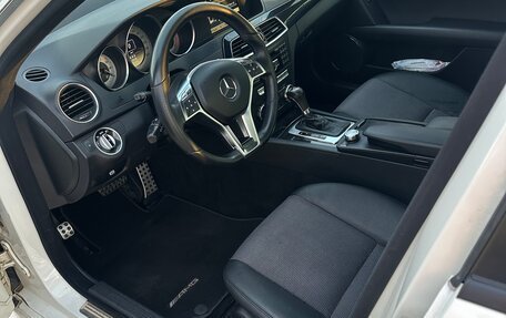 Mercedes-Benz C-Класс, 2011 год, 1 380 000 рублей, 6 фотография