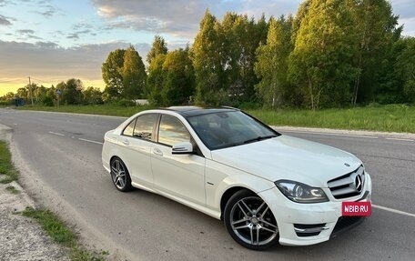 Mercedes-Benz C-Класс, 2011 год, 1 380 000 рублей, 3 фотография