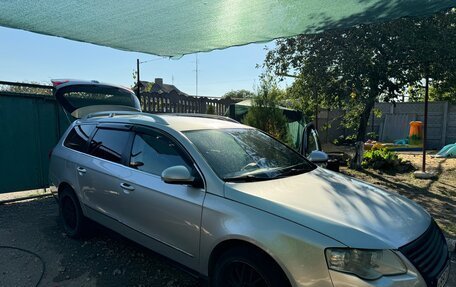 Volkswagen Passat B6, 2006 год, 700 000 рублей, 2 фотография