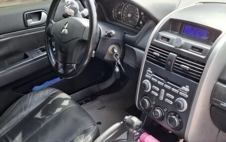 Mitsubishi Galant IX, 2006 год, 850 000 рублей, 10 фотография