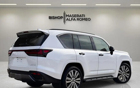 Lexus LX, 2023 год, 13 527 855 рублей, 4 фотография