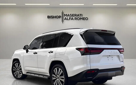 Lexus LX, 2023 год, 13 527 855 рублей, 2 фотография