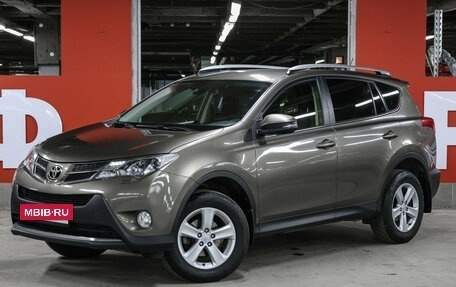 Toyota RAV4, 2013 год, 1 949 000 рублей, 2 фотография