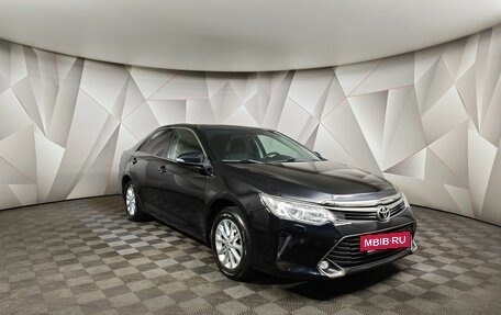 Toyota Camry, 2017 год, 2 105 000 рублей, 3 фотография