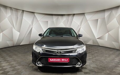 Toyota Camry, 2017 год, 2 105 000 рублей, 7 фотография