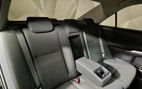 Toyota Camry, 2017 год, 2 105 000 рублей, 17 фотография