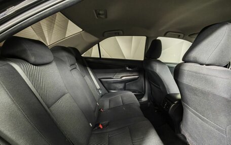 Toyota Camry, 2017 год, 2 105 000 рублей, 16 фотография