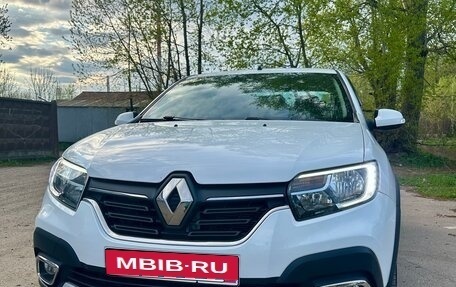 Renault Logan II, 2021 год, 1 150 000 рублей, 1 фотография