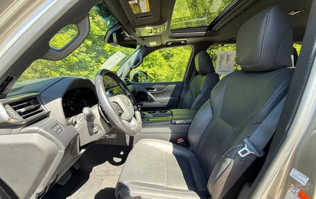 Lexus LX, 2023 год, 13 584 249 рублей, 17 фотография